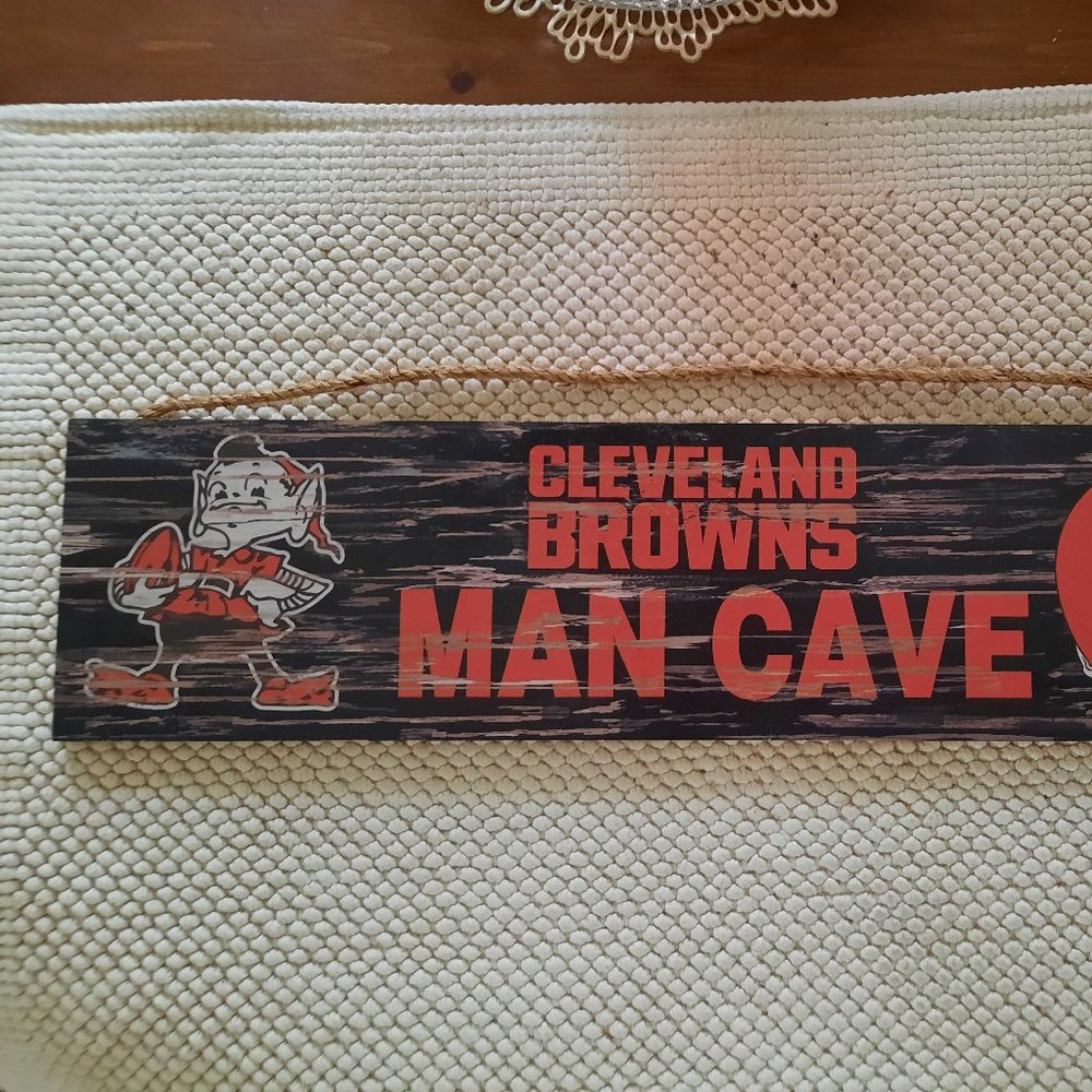 CLEVELAND BROWNS MAN CAVE Plaque